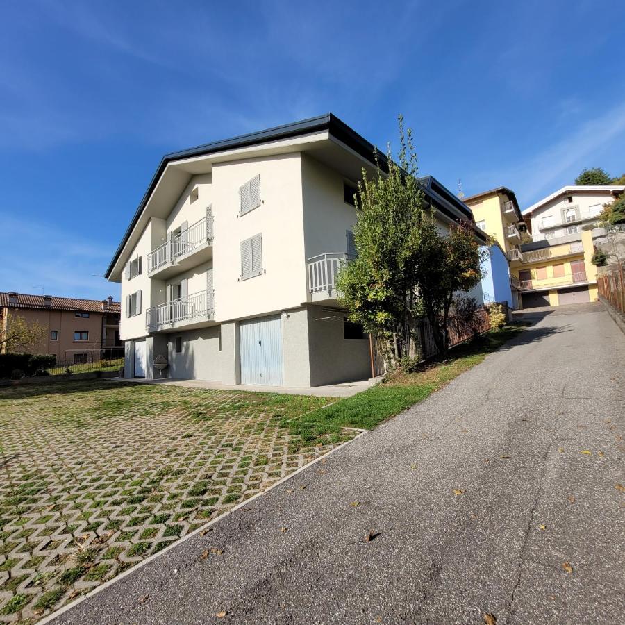 Attic House Mountain Lake Iseo Hospitality Bossico ภายนอก รูปภาพ